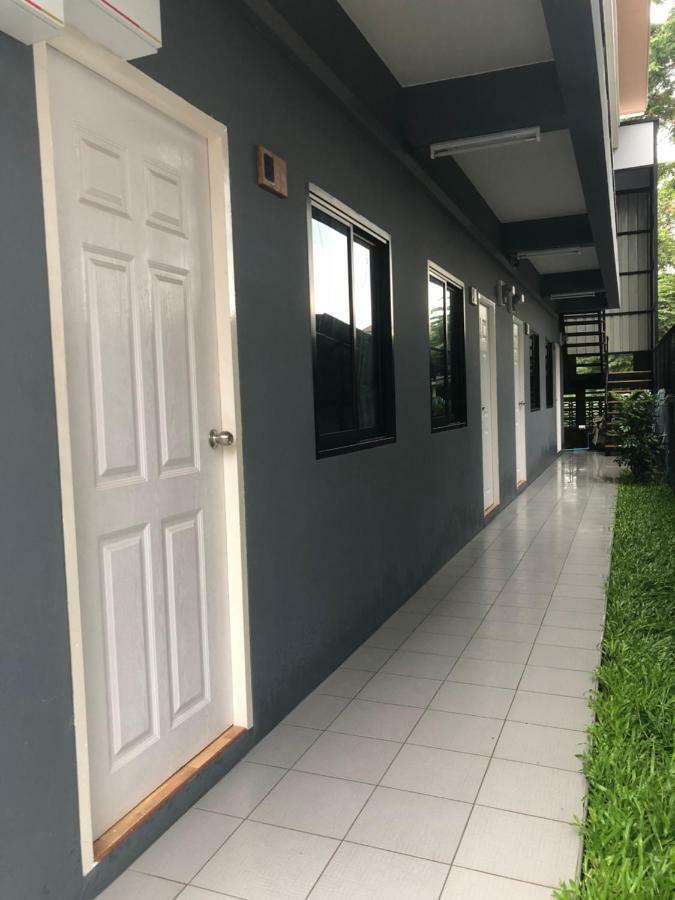 Sp Home Bangsaen Екстер'єр фото