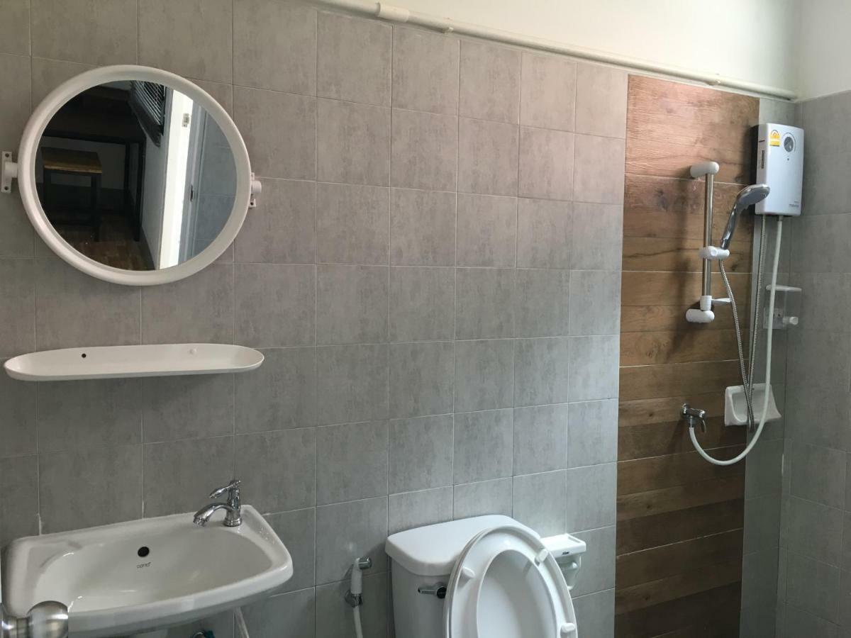 Sp Home Bangsaen Екстер'єр фото